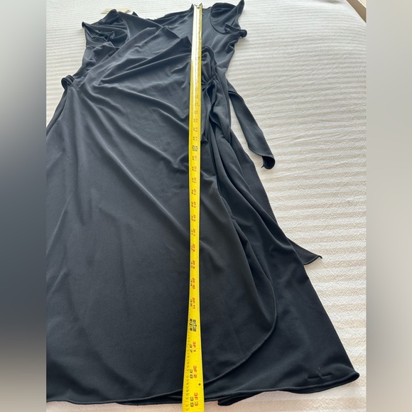 Studio M Wrap Dress Black - Picture 8 of 12